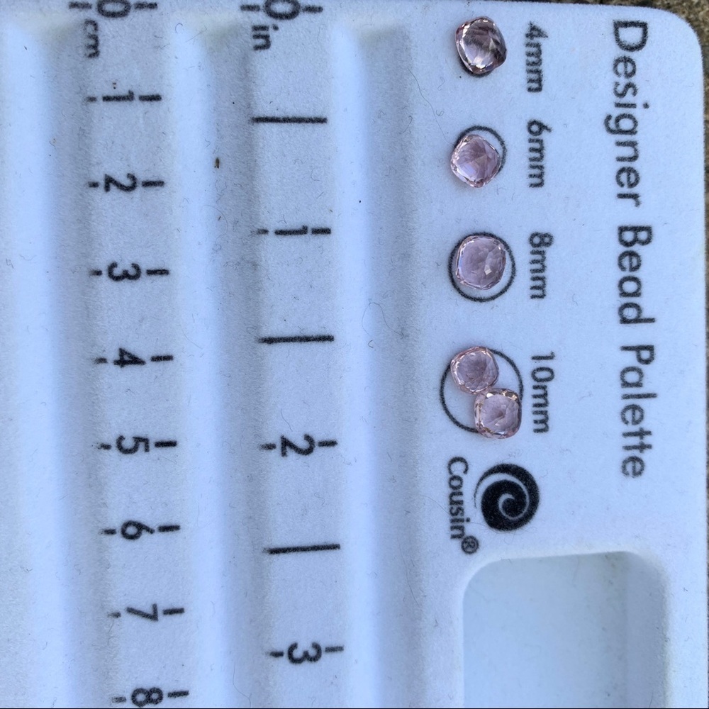 Natural Pastel Pink Spinel: Lot of 5 Cushion Cut Gemstones - Picture 10 of 15